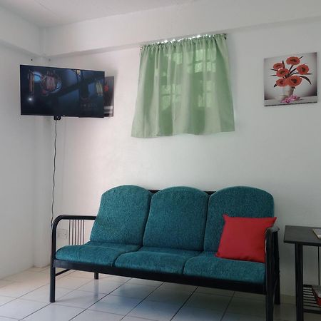 Chez Emmanuel Apartment Gros Islet Luaran gambar